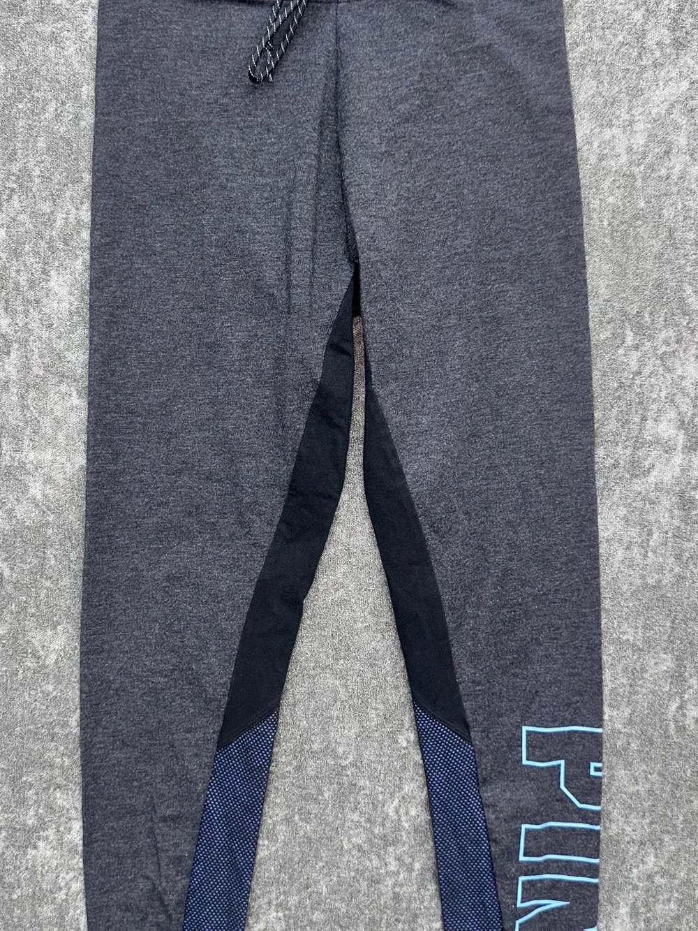 PINK Victoria's Secret Bright Blue Long-Sleeve Logo Tee & leggings (SET)